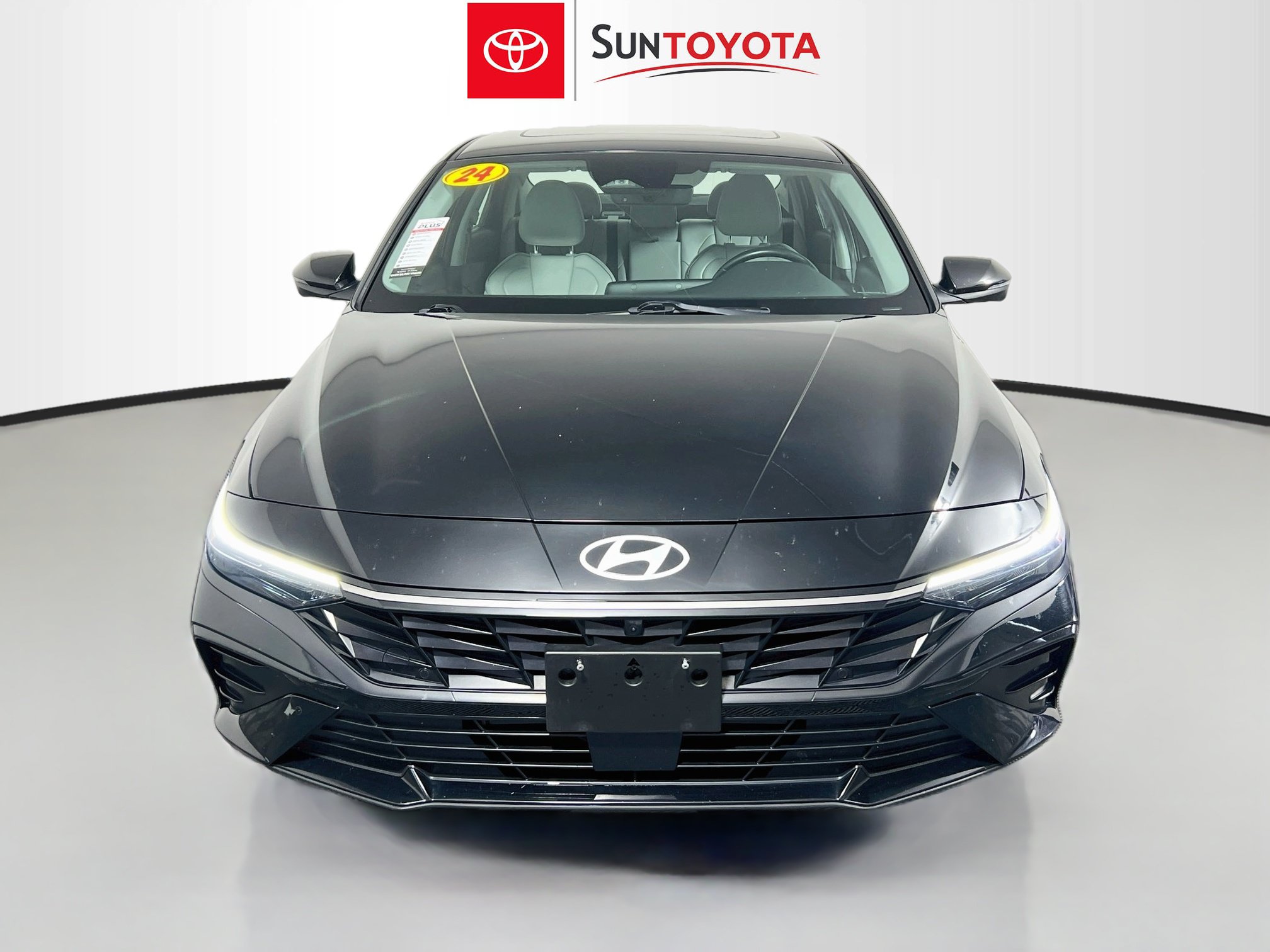 Used 2024 Hyundai Elantra Limited FWD image 10