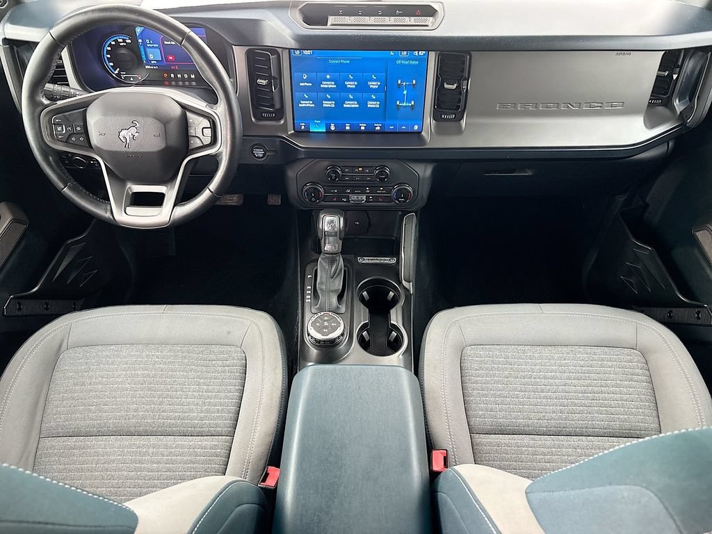 Used 2022 Ford Bronco Outer Banks w/ Sasquatch Package AWD/4WD image 13