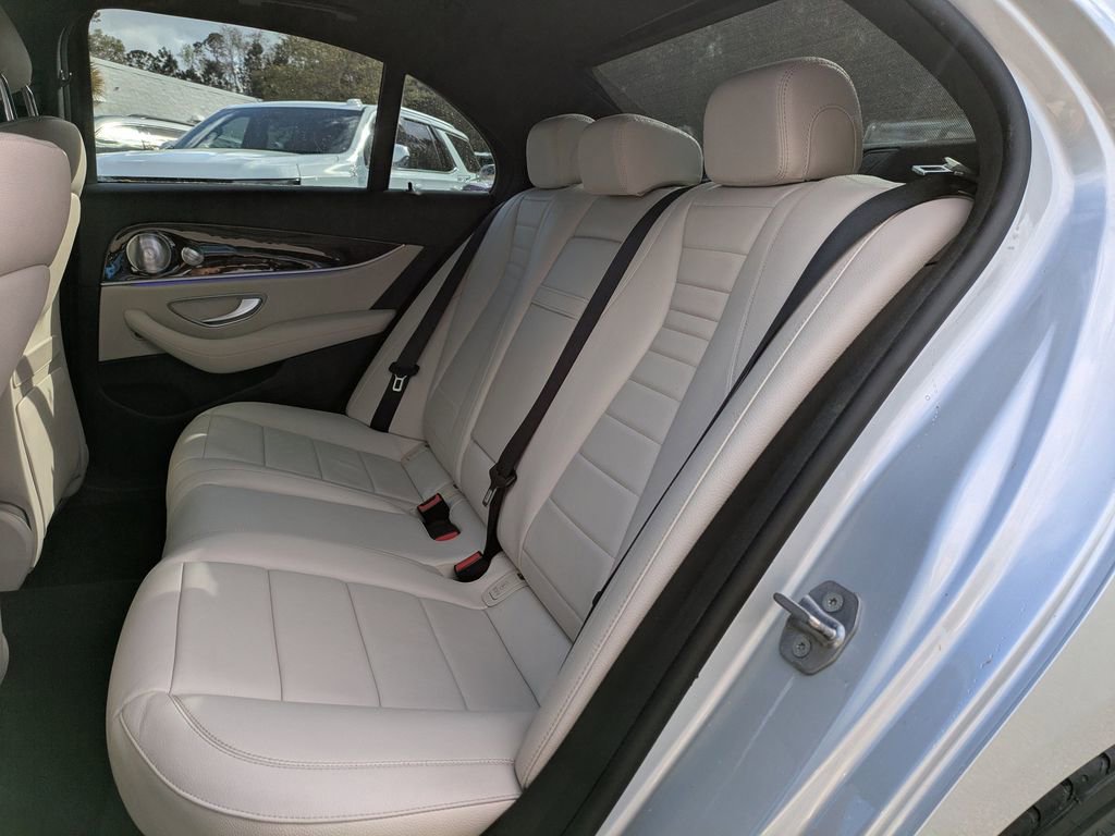Used 2017 Mercedes-Benz E 300 image 12