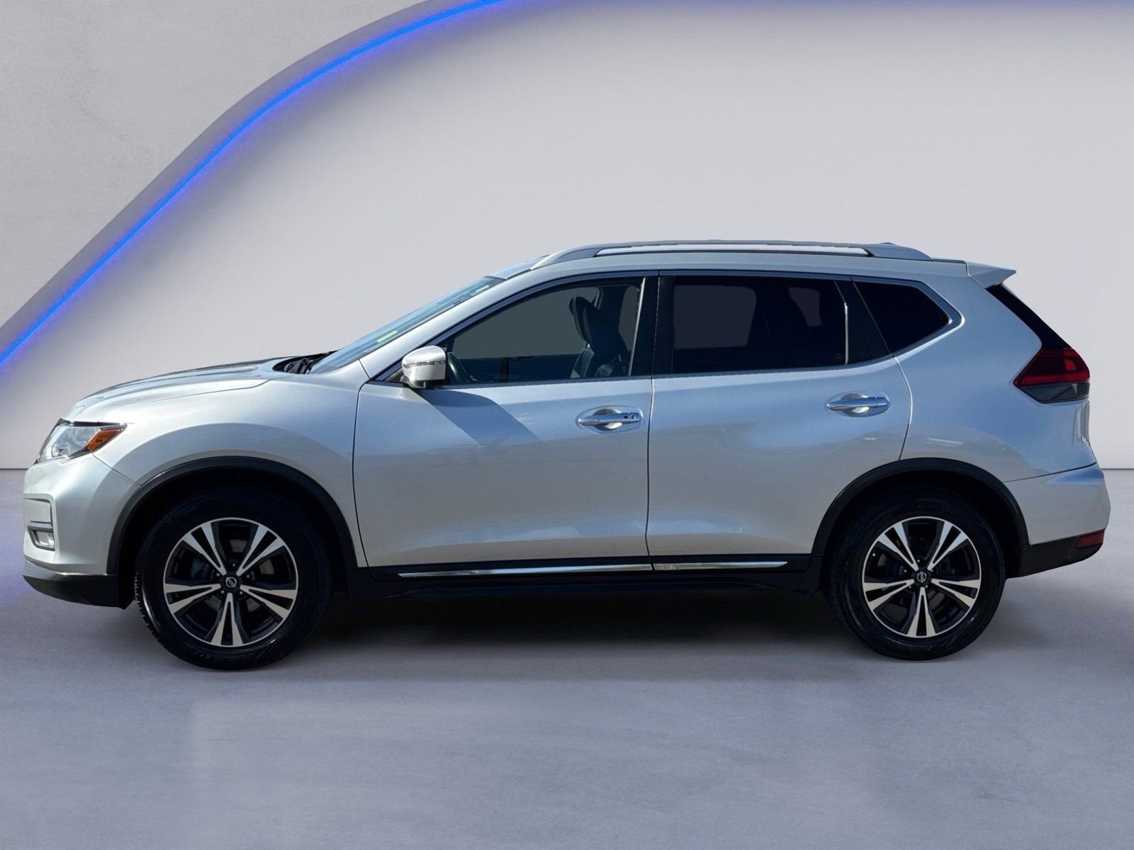 Used 2018 Nissan Rogue SL image 10