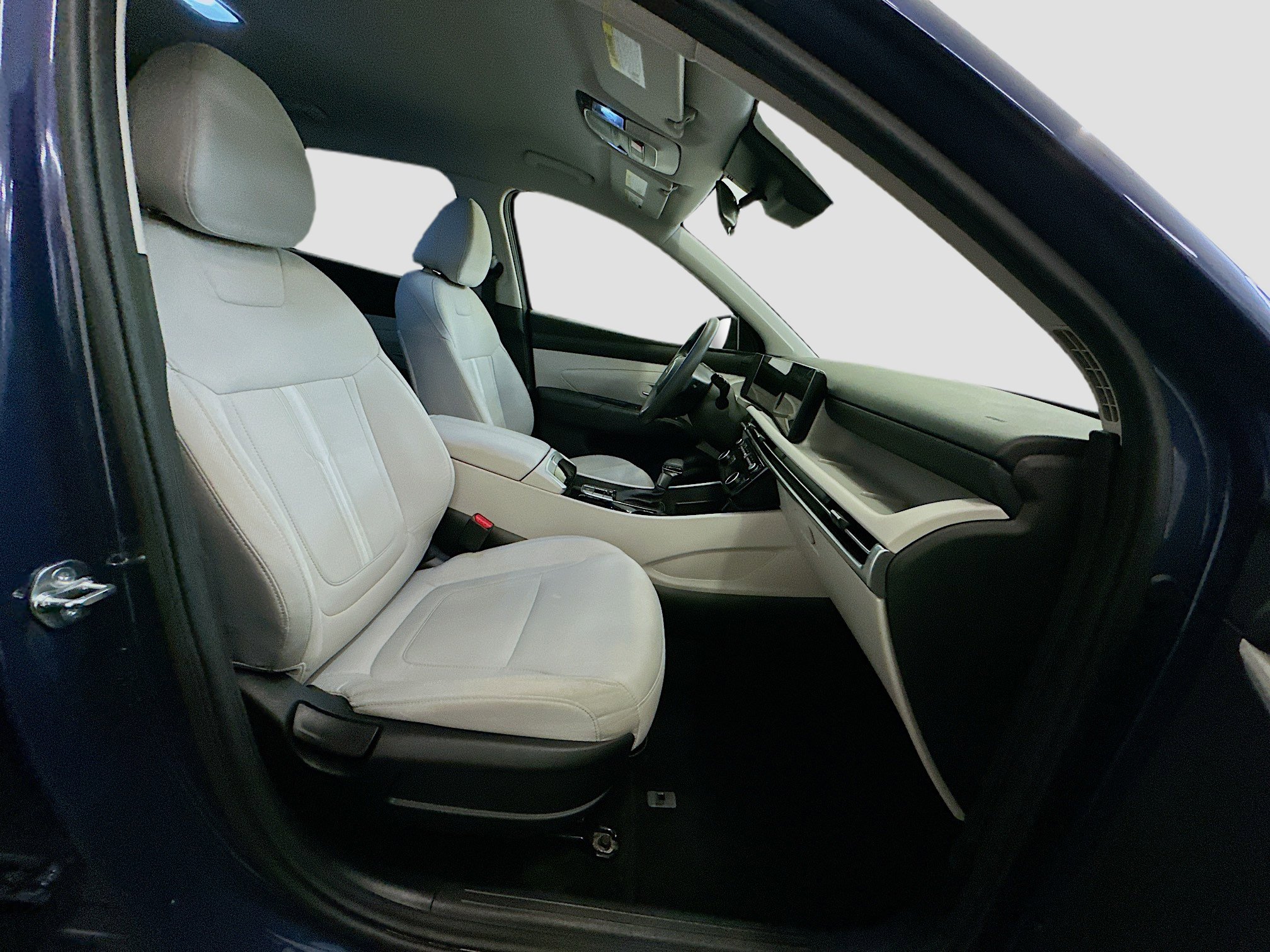Used 2025 Hyundai Tucson SEL AWD/4WD image 32