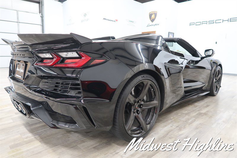 Used 2023 Chevrolet Corvette Z06 image 20