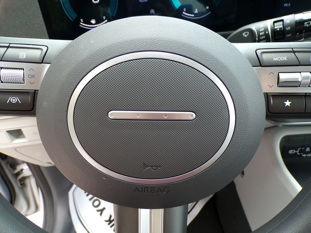 Certified 2026 Hyundai Kona SE AWD/4WD image 31