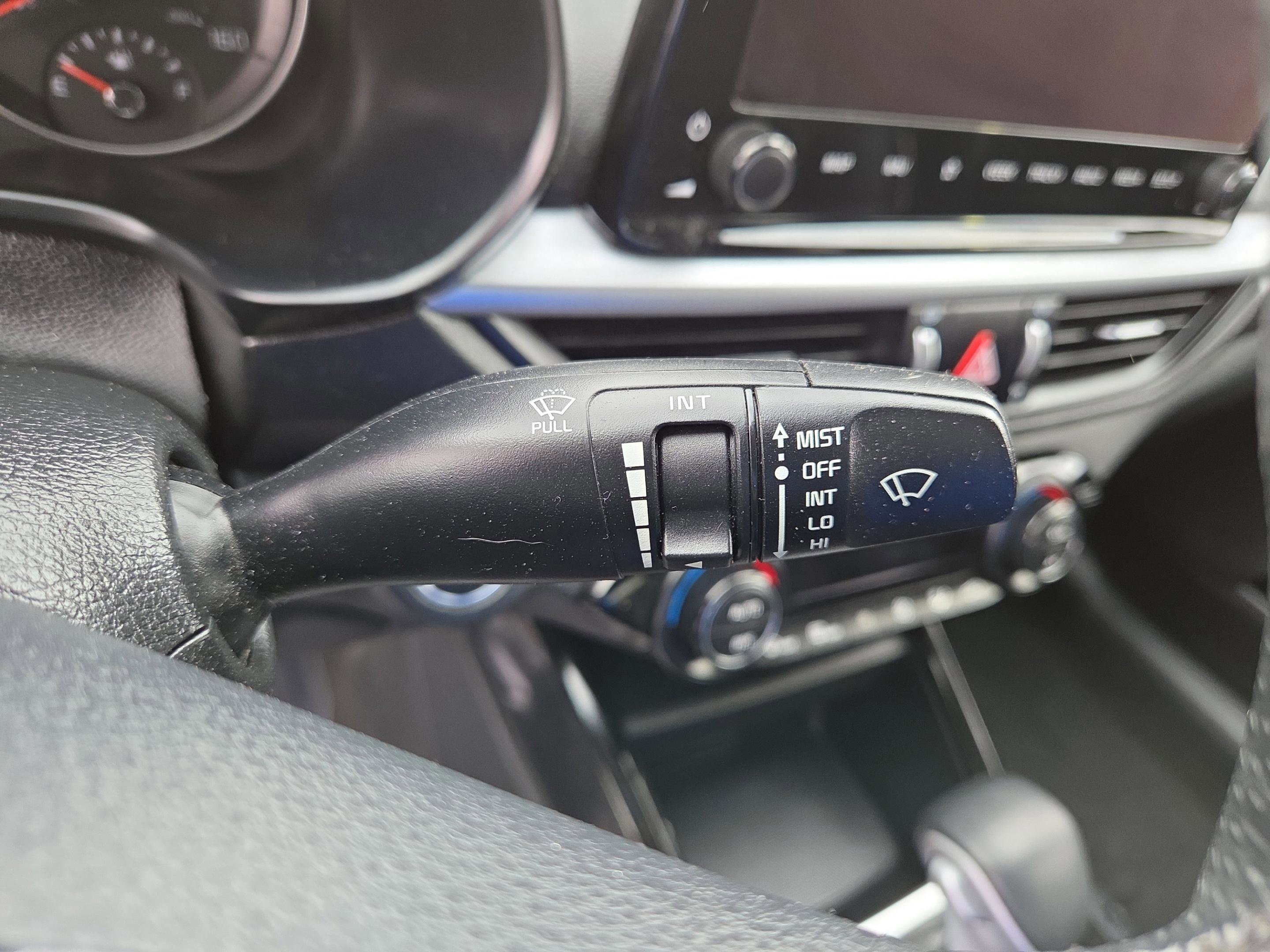 Used 2024 Kia Forte GT-Line image 15