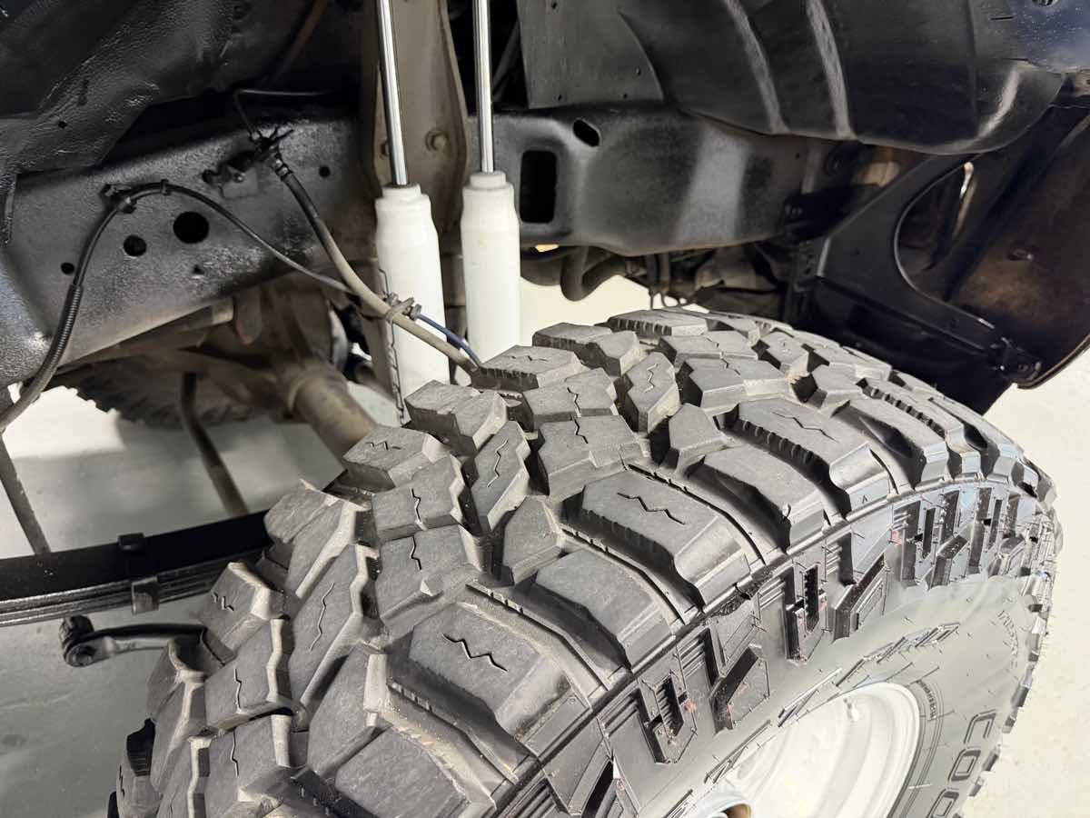 Used 2001 Ford F350 Lariat image 4