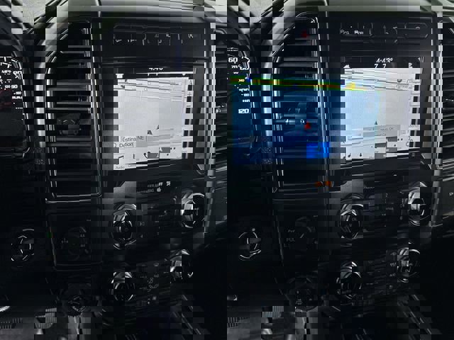 Used 2019 Ford F150 Lariat w/ Equipment Group 502A Luxury AWD/4WD image 14