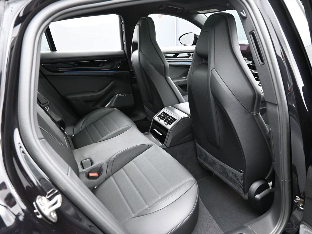 New 2026 Porsche Panamera 4 image 29