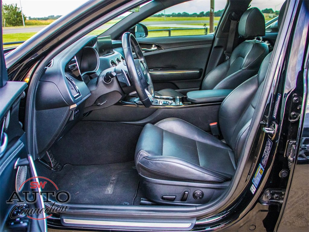 Used 2022 Kia Stinger GT-Line w/ Sun & Sound Package image 27