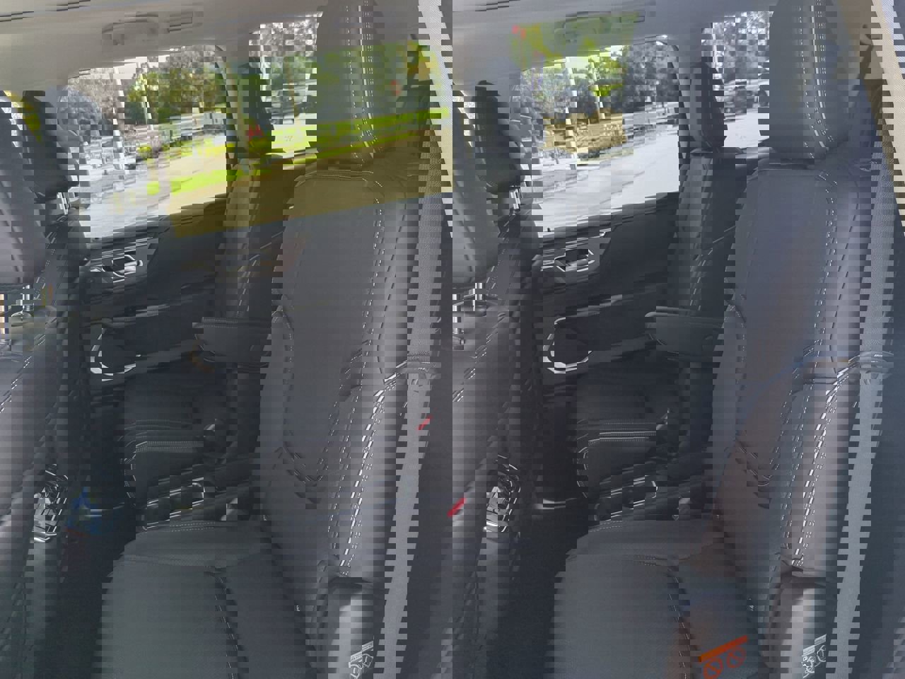 New 2026 INFINITI QX80 Luxe w/ Cargo Package image 15