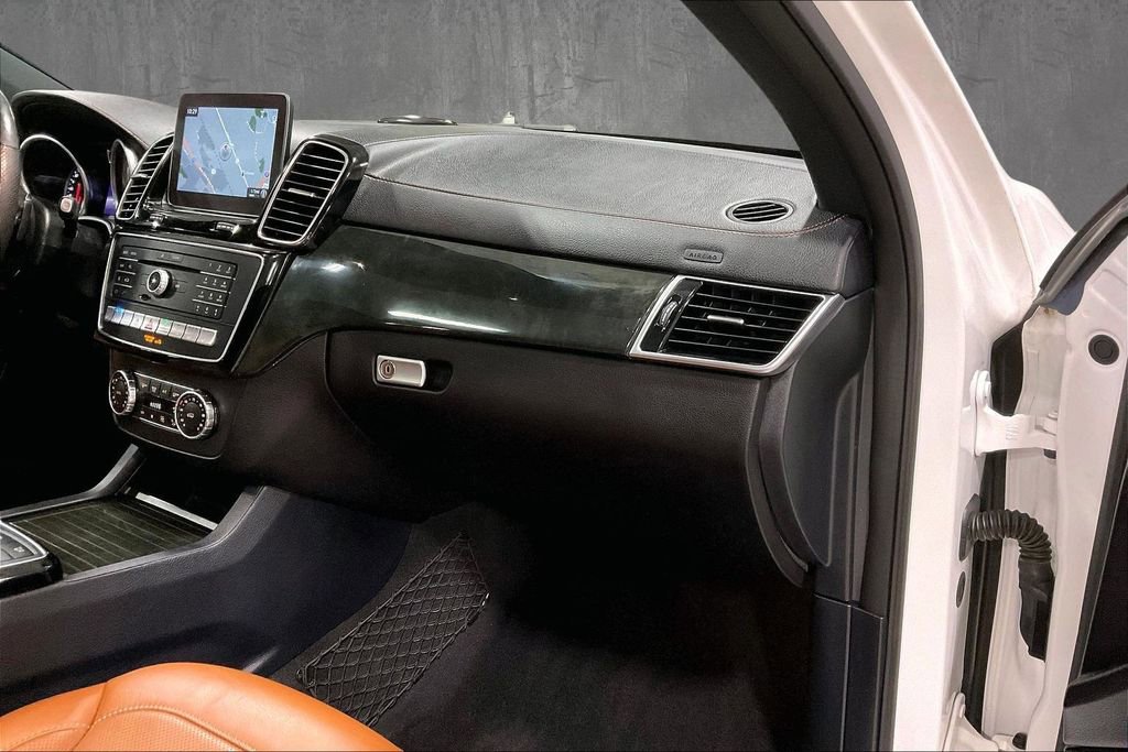 Used 2019 Mercedes-Benz GLE 43 AMG 4MATIC Coupe image 26