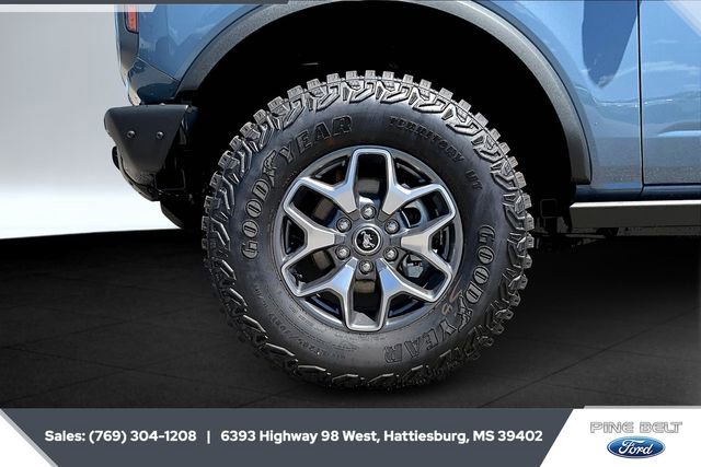 New 2025 Ford Bronco Badlands image 5