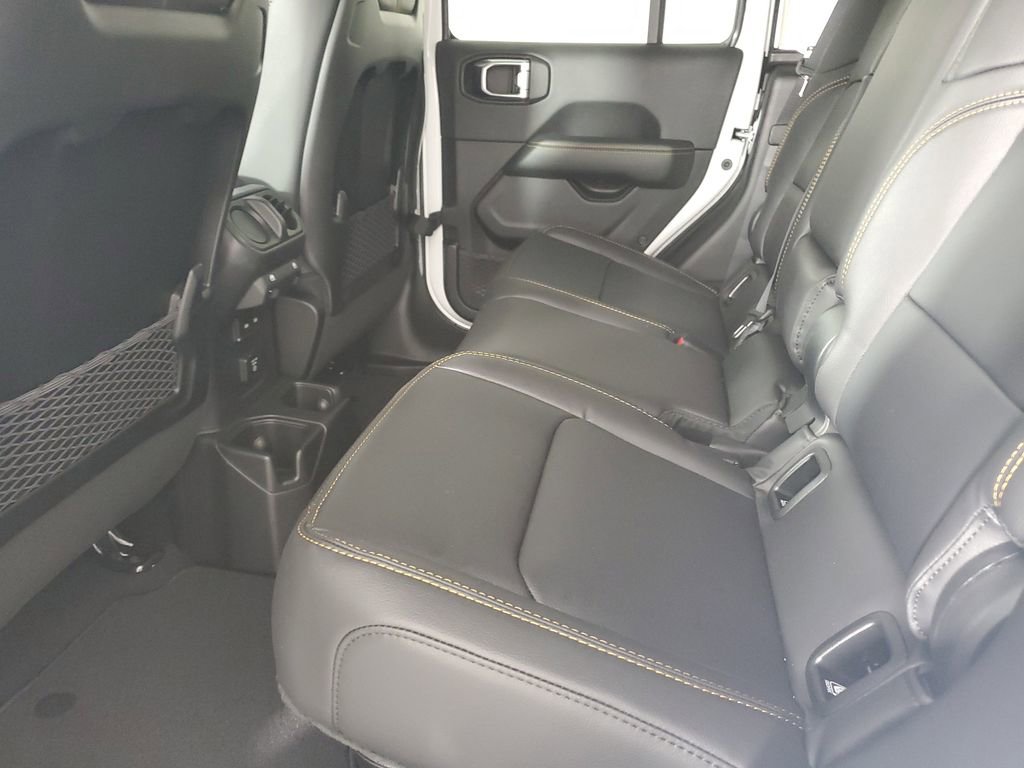 New 2025 Jeep Gladiator Sport image 13