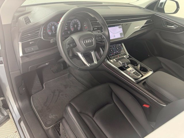 Used 2023 Audi Q8 Premium Plus w/ Premium Plus Package AWD/4WD image 11