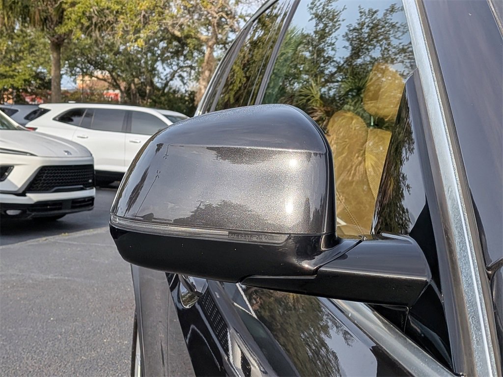 Used 2021 BMW X5 xDrive40i w/ Premium Package image 11