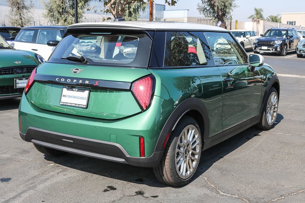 Used 2025 MINI Cooper S image 9