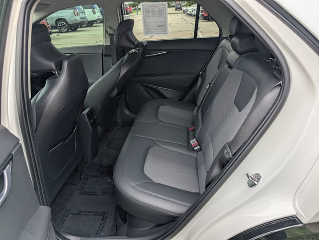 Used 2024 Kia Niro EX Touring FWD image 14