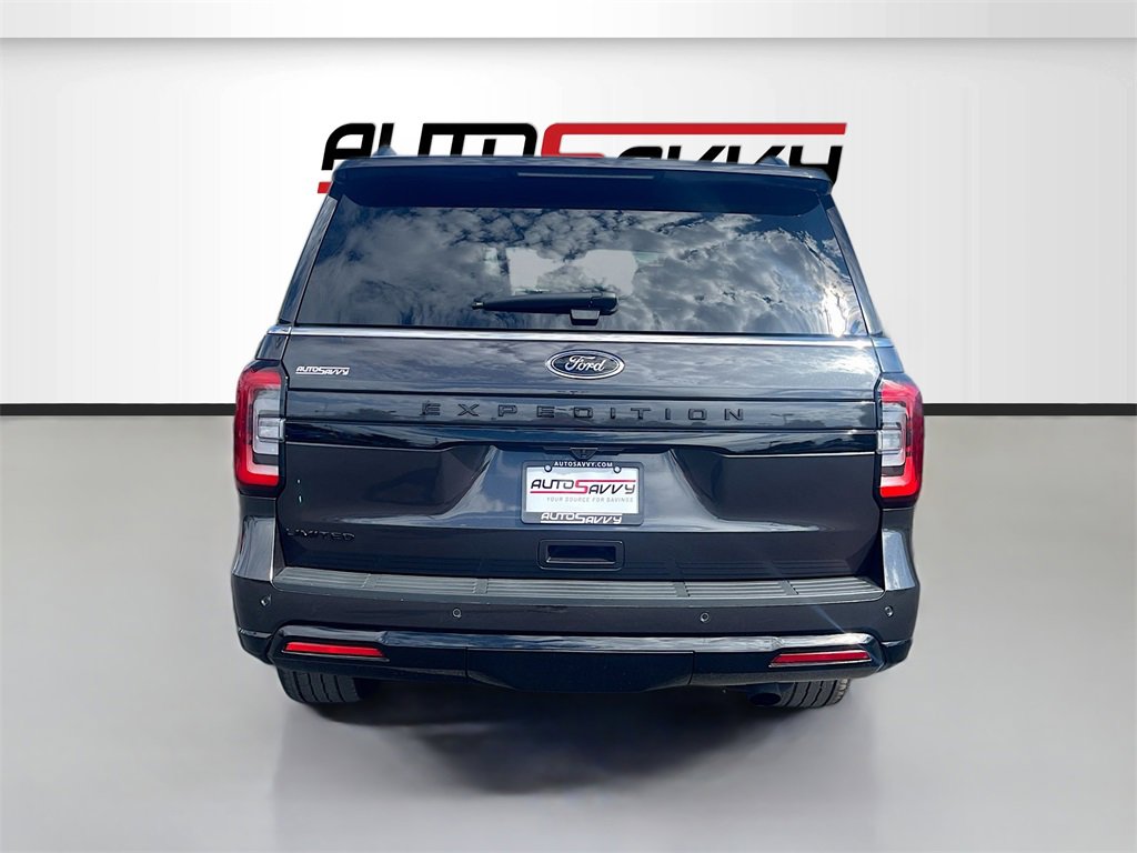 Used 2024 Ford Expedition Limited image 6