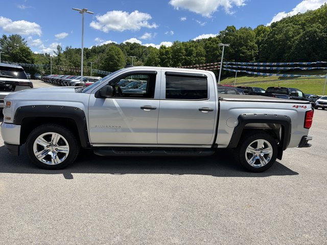 Used 2018 Chevrolet Silverado 1500 Custom w/ Custom Value Package AWD/4WD image 10