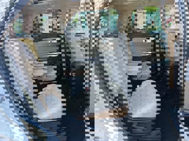 Certified 2023 Ford Explorer Limited w/ Limited Technology Package AWD/4WD image 20