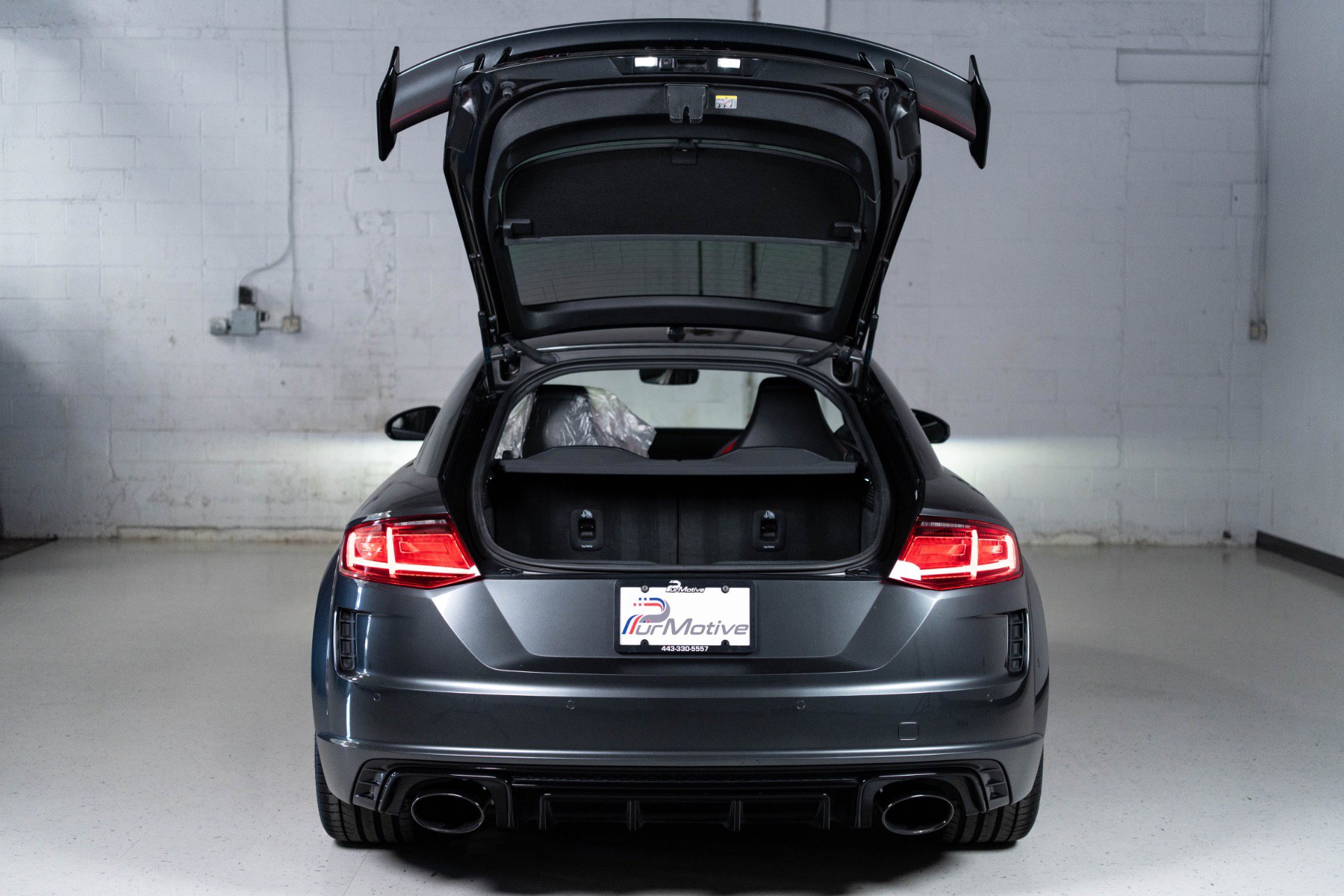 Used 2019 Audi TT RS AWD/4WD image 9