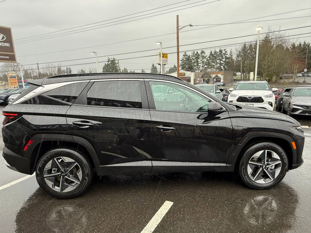 Certified 2025 Hyundai Tucson SEL image 6