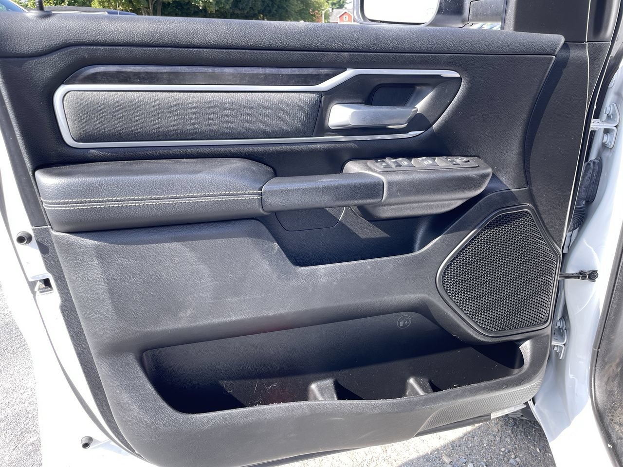 Used 2022 RAM 1500 Big Horn AWD/4WD image 10