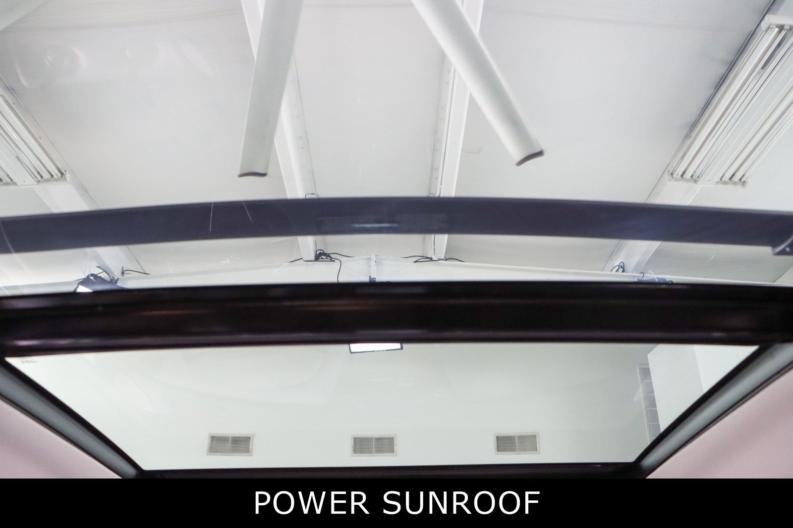 Used 2022 Subaru Ascent Limited w/ Technology Package image 24