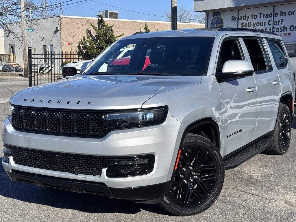 Used 2022 Jeep Wagoneer Series I image 3