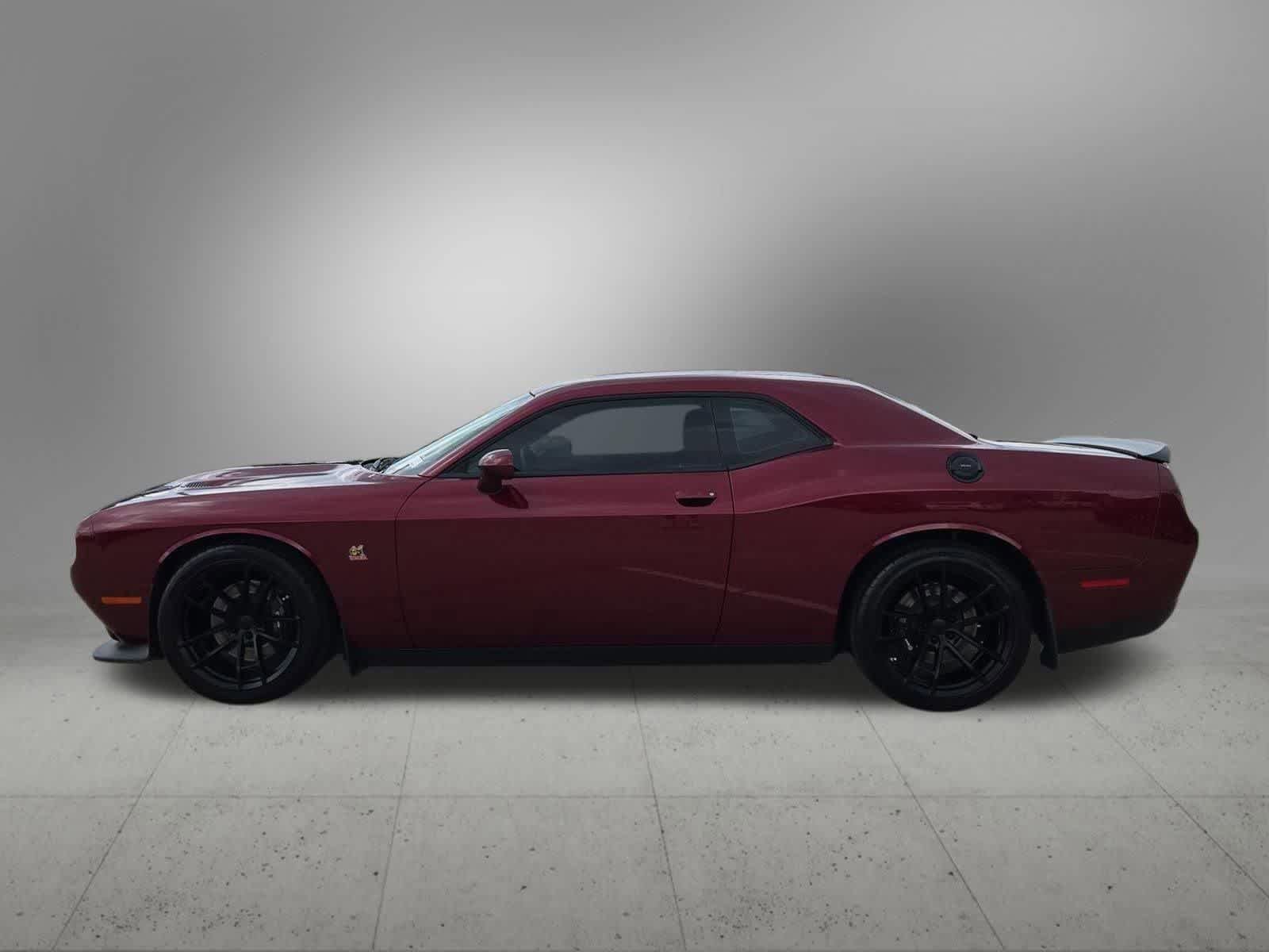 Used 2023 Dodge Challenger R/T Scat Pack RWD image 3