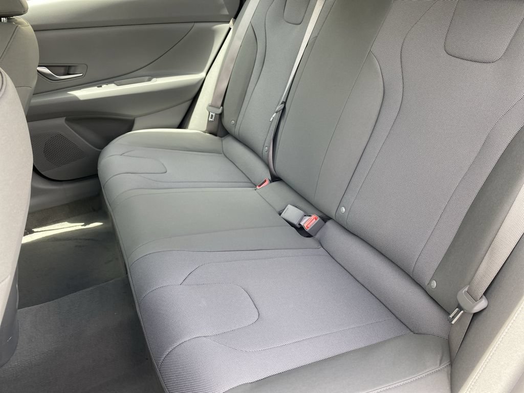 New 2026 Hyundai Elantra SE FWD image 26