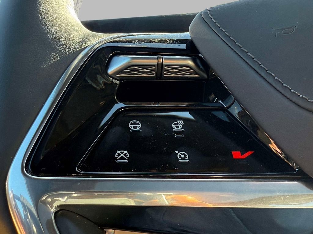 New 2025 Cadillac Escalade IQ Luxury 2 AWD/4WD image 17
