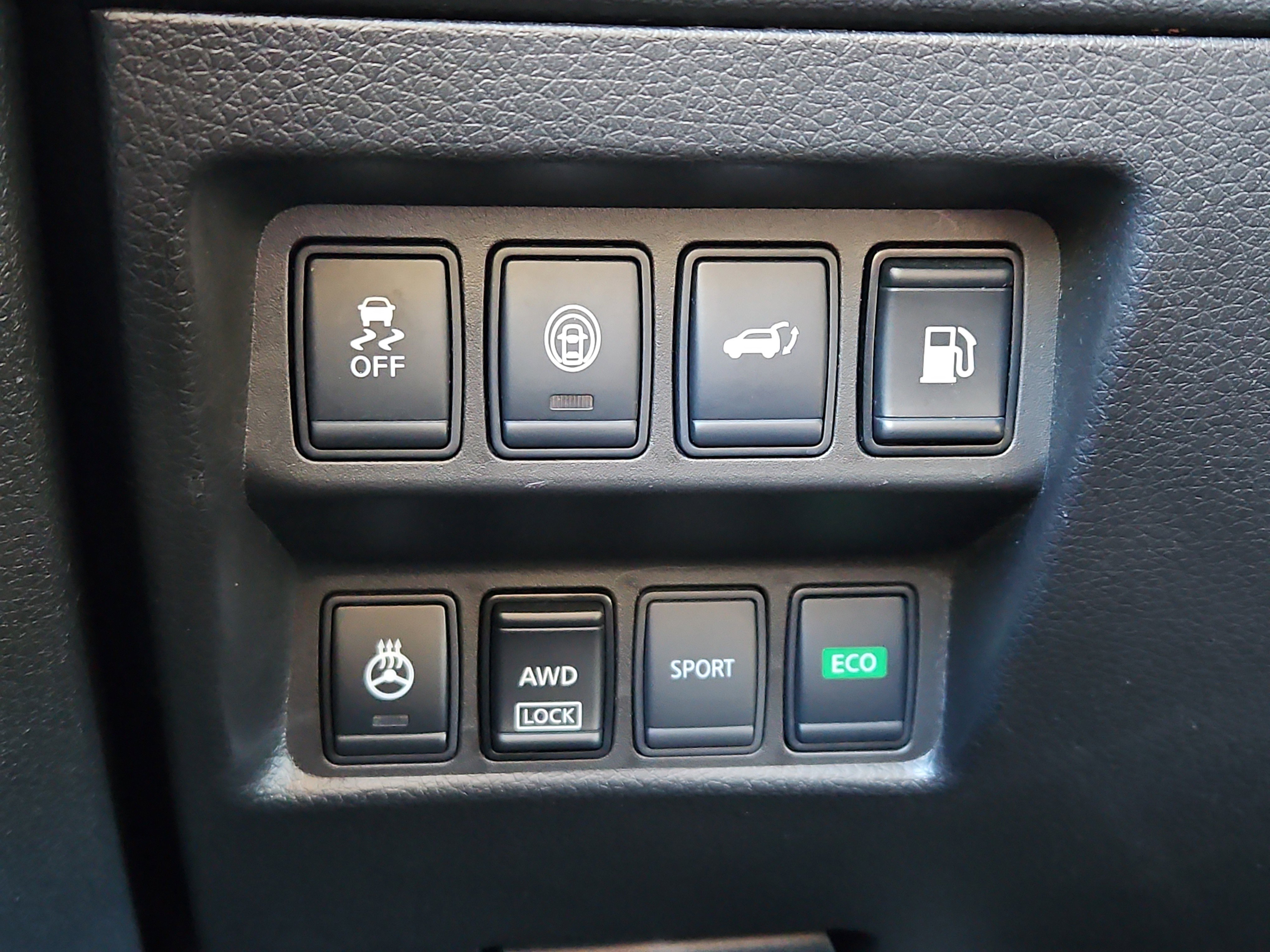 Used 2018 Nissan Rogue SL image 19