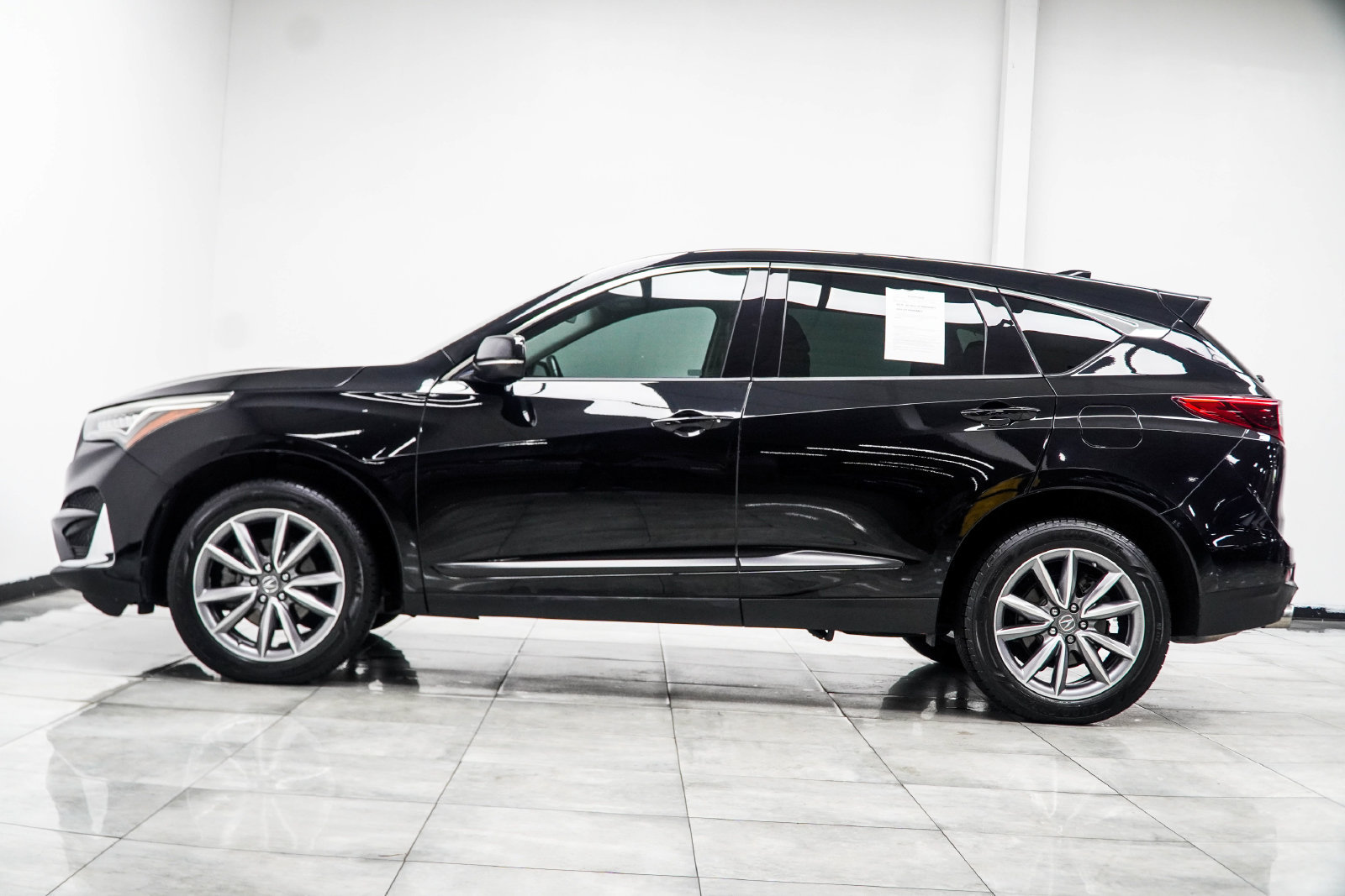 Used 2020 Acura RDX w/ Technology Package AWD/4WD image 11