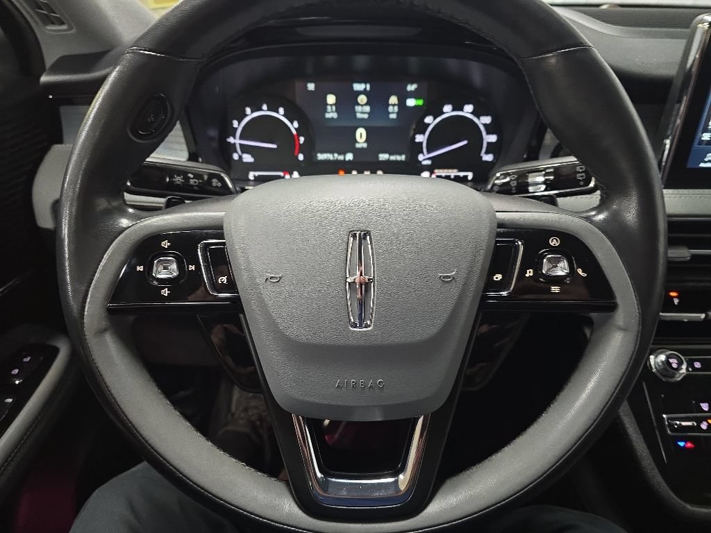 Used 2021 Lincoln Corsair AWD w/ Premium Package image 22