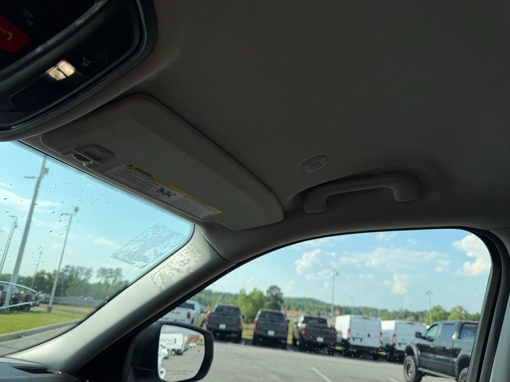 Used 2023 Jeep Grand Cherokee L Laredo RWD image 19