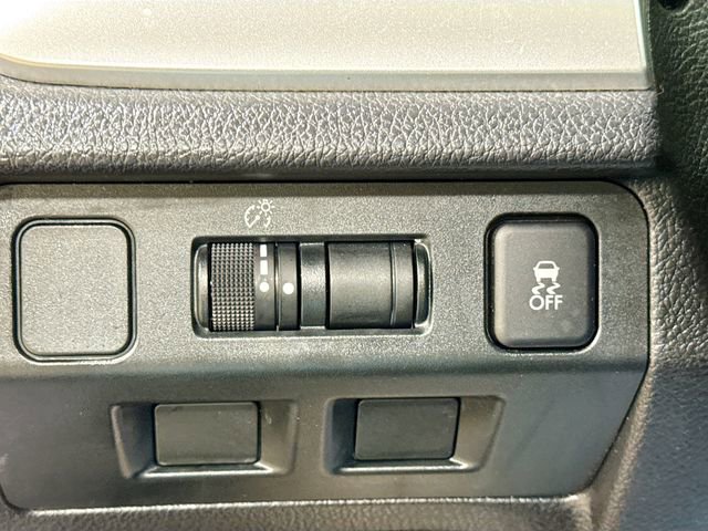 Used 2015 Subaru Impreza 2.0i Premium image 12