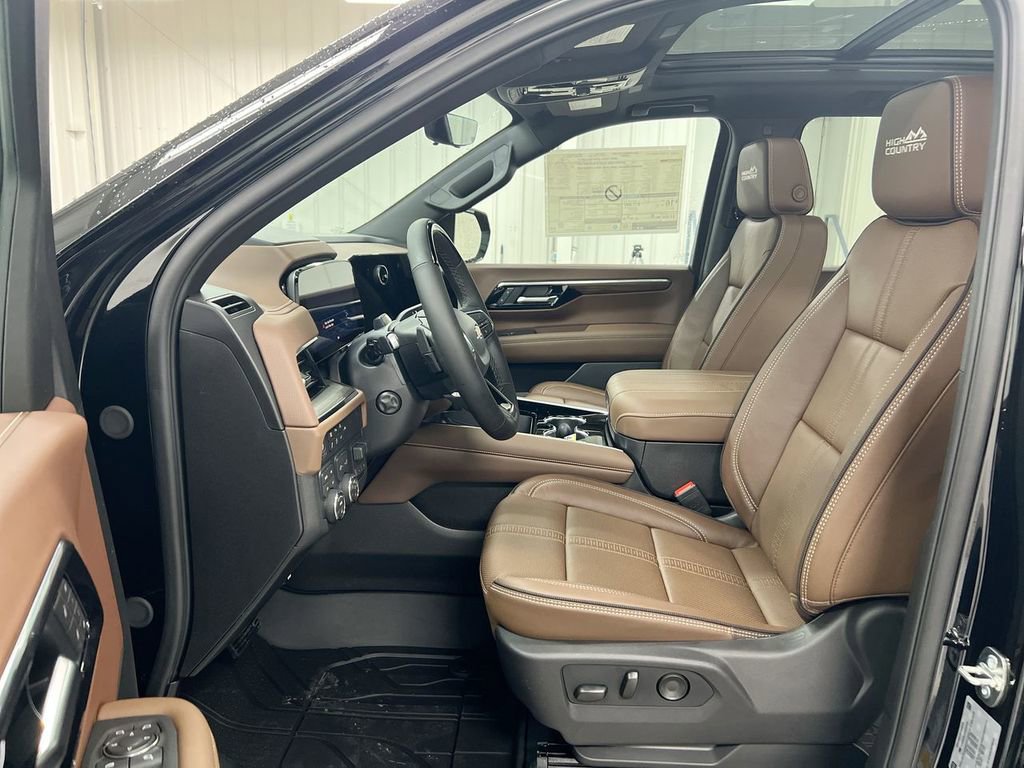 New 2026 Chevrolet Suburban High Country image 21