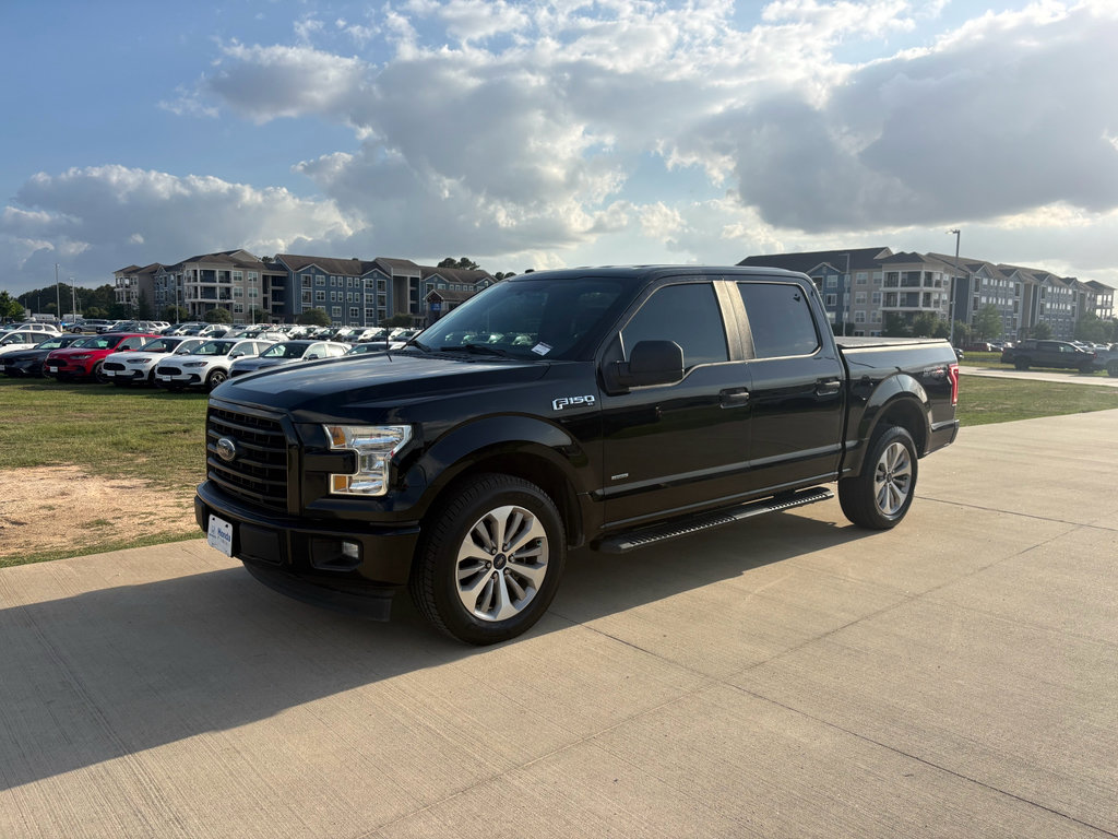 Used 2017 Ford F150 XL w/ Equipment Group 101A Mid RWD image 4