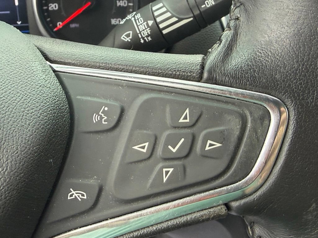 Used 2019 Chevrolet Equinox LT AWD/4WD image 31