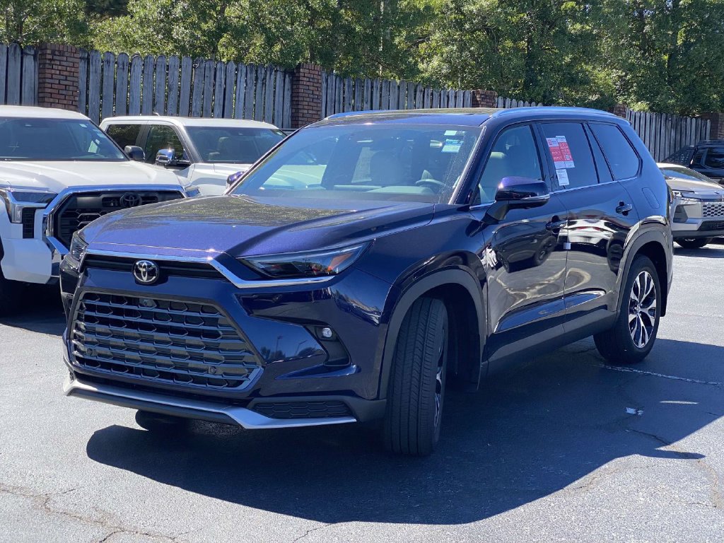 New 2026 Toyota Grand Highlander AWD Hybrid image 6