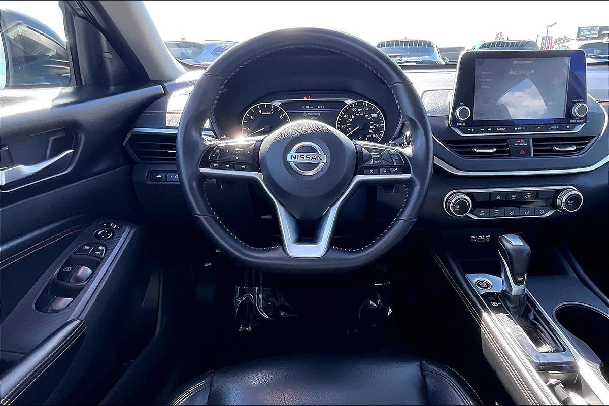 Used 2021 Nissan Altima 2.5 SR FWD image 17