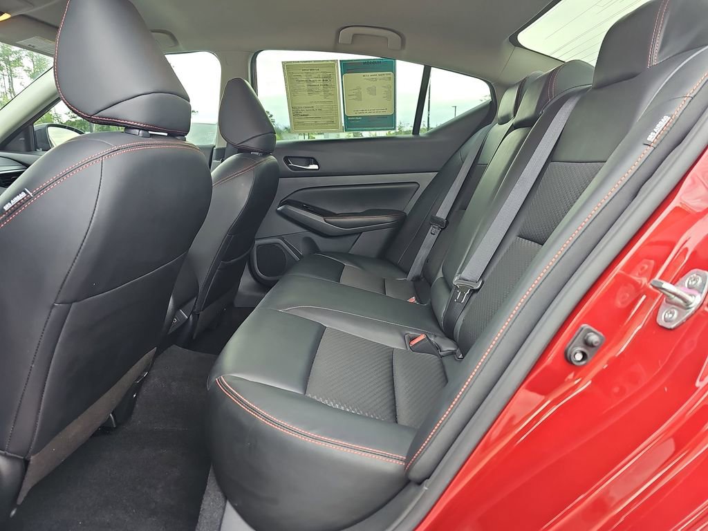 Used 2023 Nissan Altima 2.5 SR FWD image 19