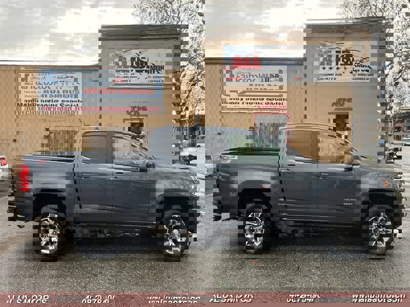 Used 2017 Chevrolet Colorado Z71 image 1