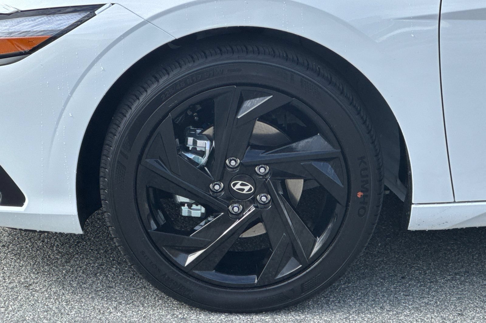 New 2026 Hyundai Elantra Sport FWD image 24