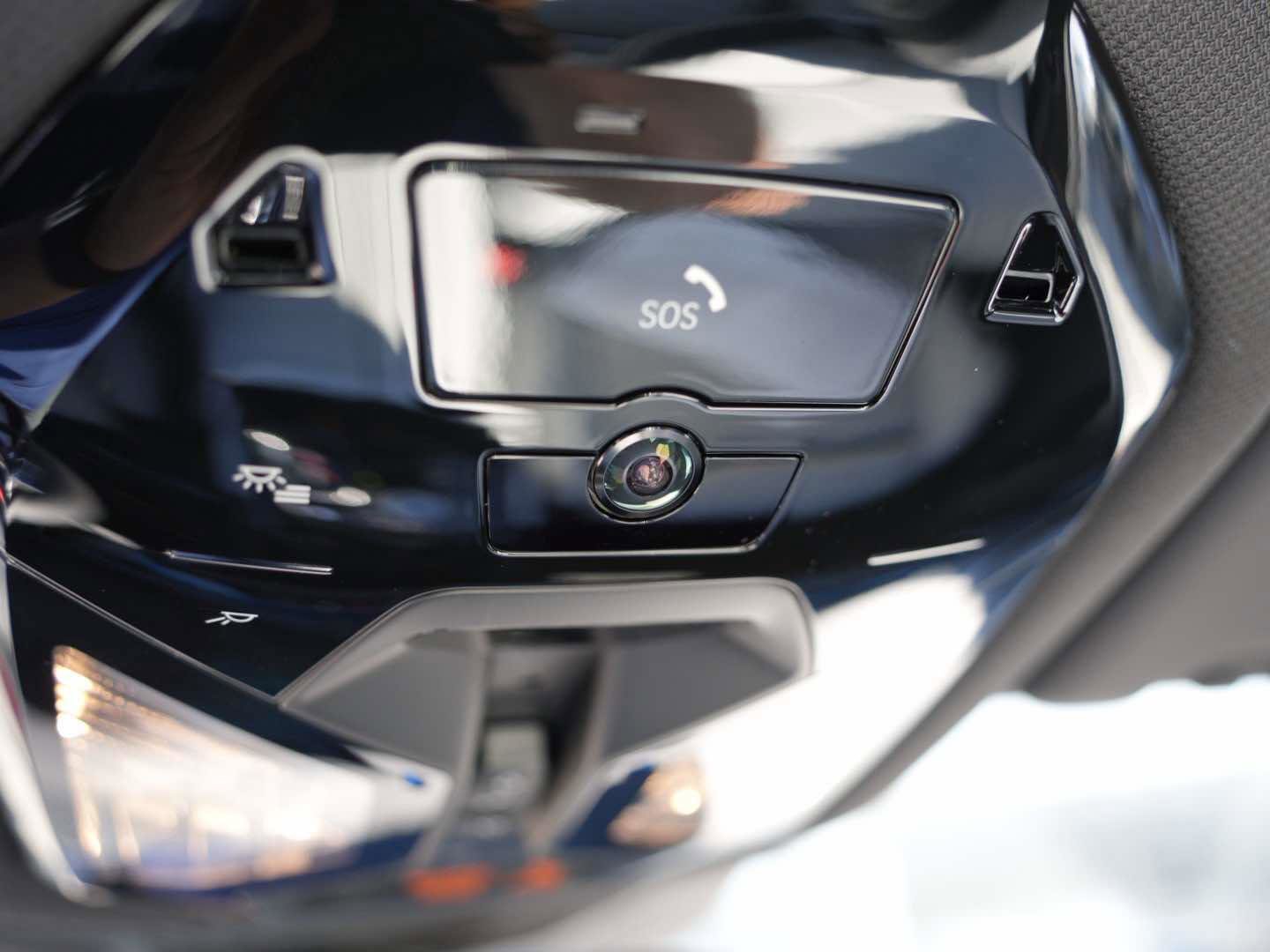 Used 2025 BMW i5 M60 w/ Dynamic Handling Package image 26