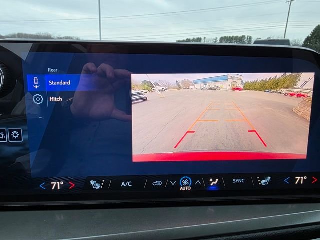 New 2026 Chevrolet Traverse LT w/ LPO, Floor Liner Package image 28