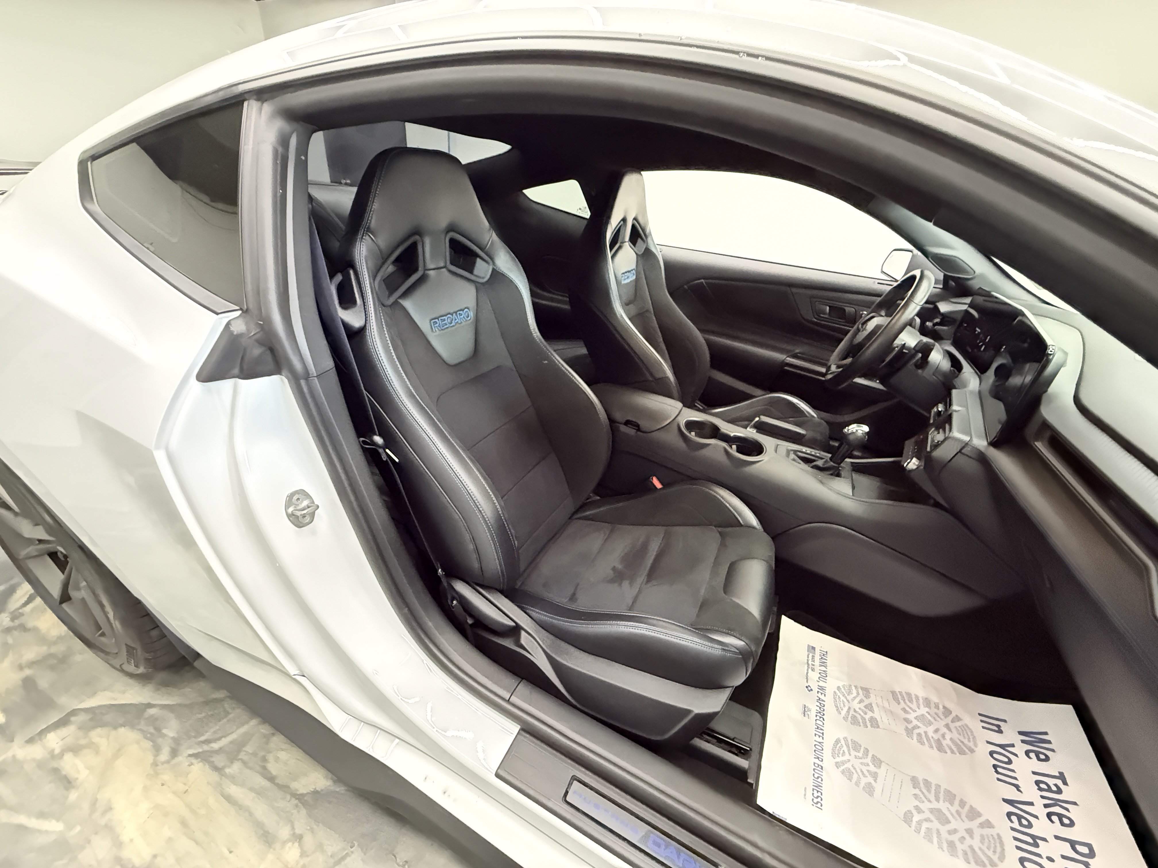 Used 2025 Ford Mustang Dark Horse RWD image 16