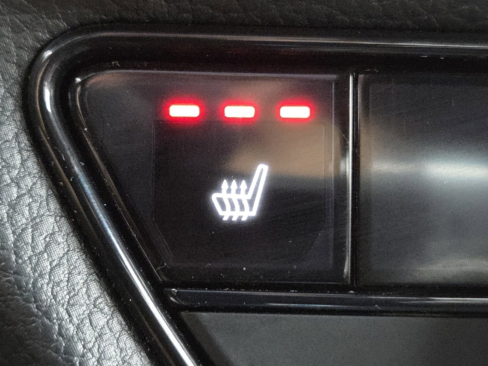 Certified 2023 Honda HR-V Sport image 5