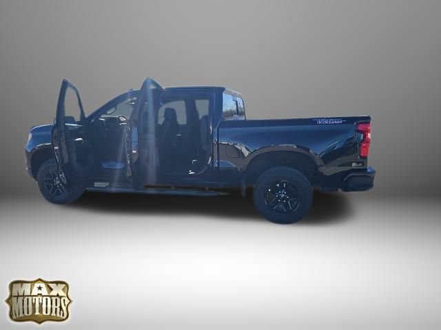 Used 2022 Chevrolet Silverado 1500 LT Trail Boss image 13