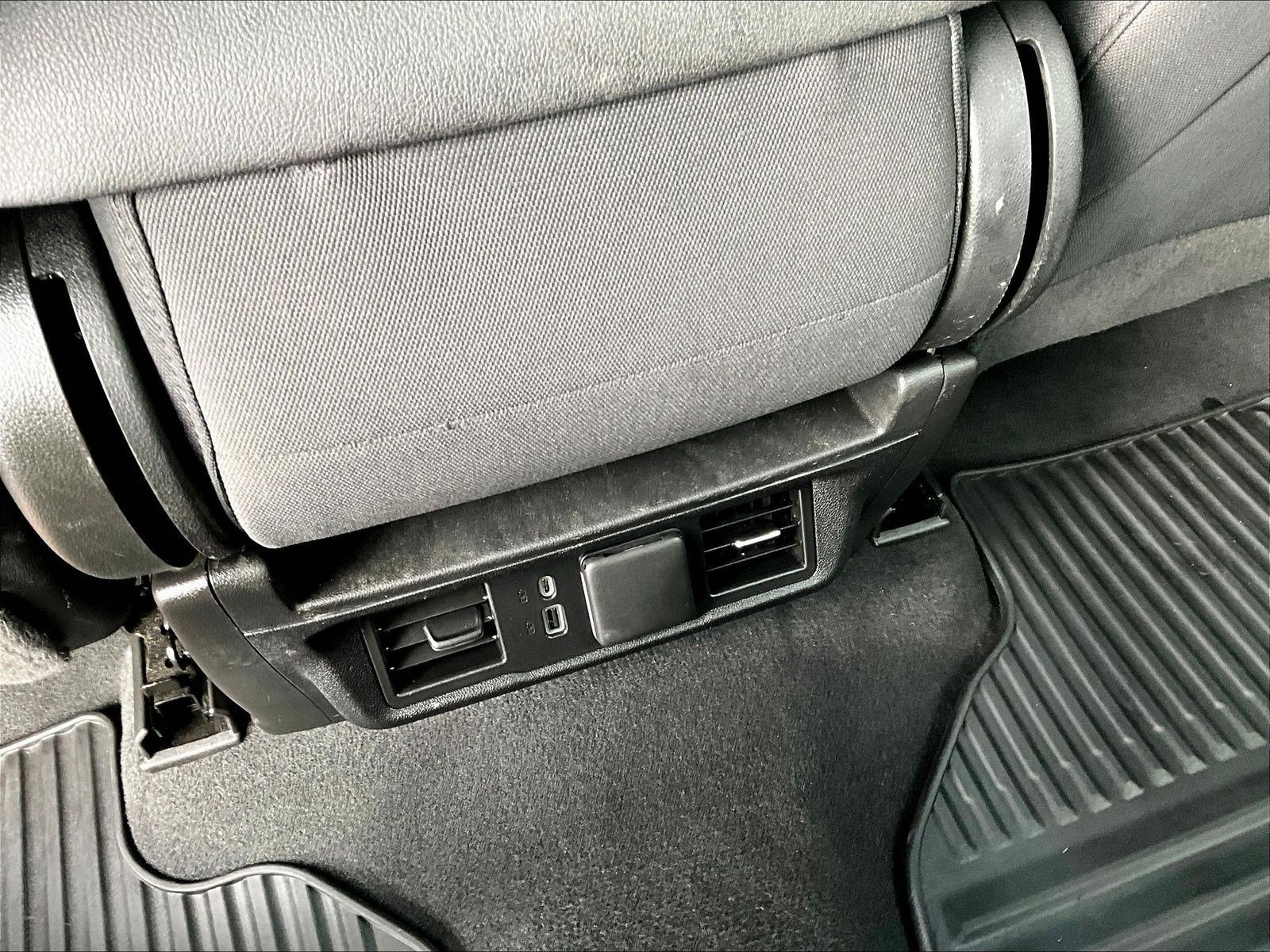 Used 2024 Chevrolet Silverado 1500 LT AWD/4WD image 11